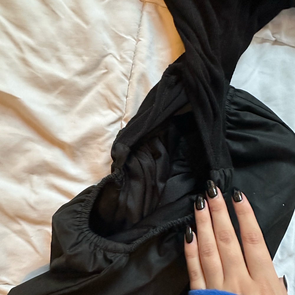 Black Puffer Dress | Side cut outs - Picture 4 of 4
